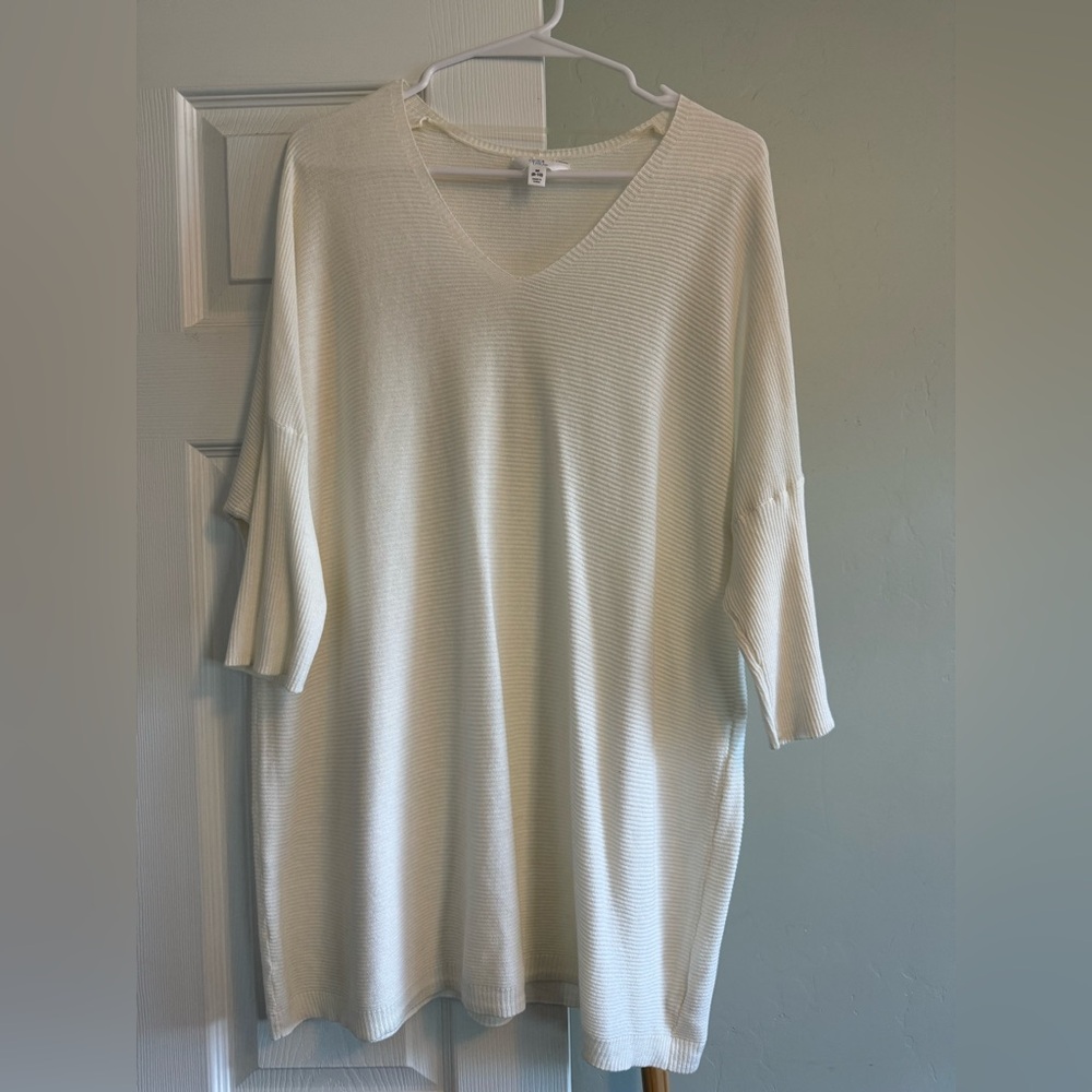 EUC TIME AND TRU SHIRT SIZE MEDIUM